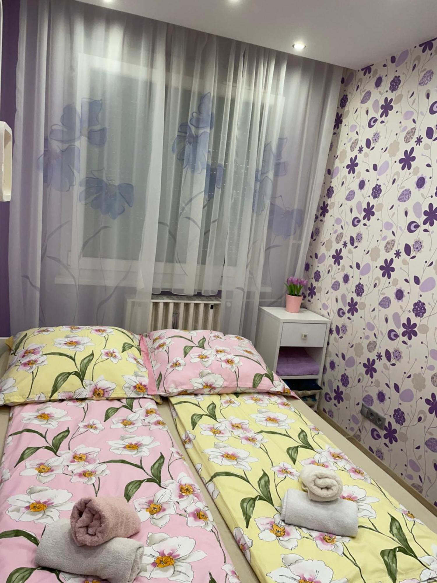 Igenyes Lakas Apartment Сегед Екстериор снимка