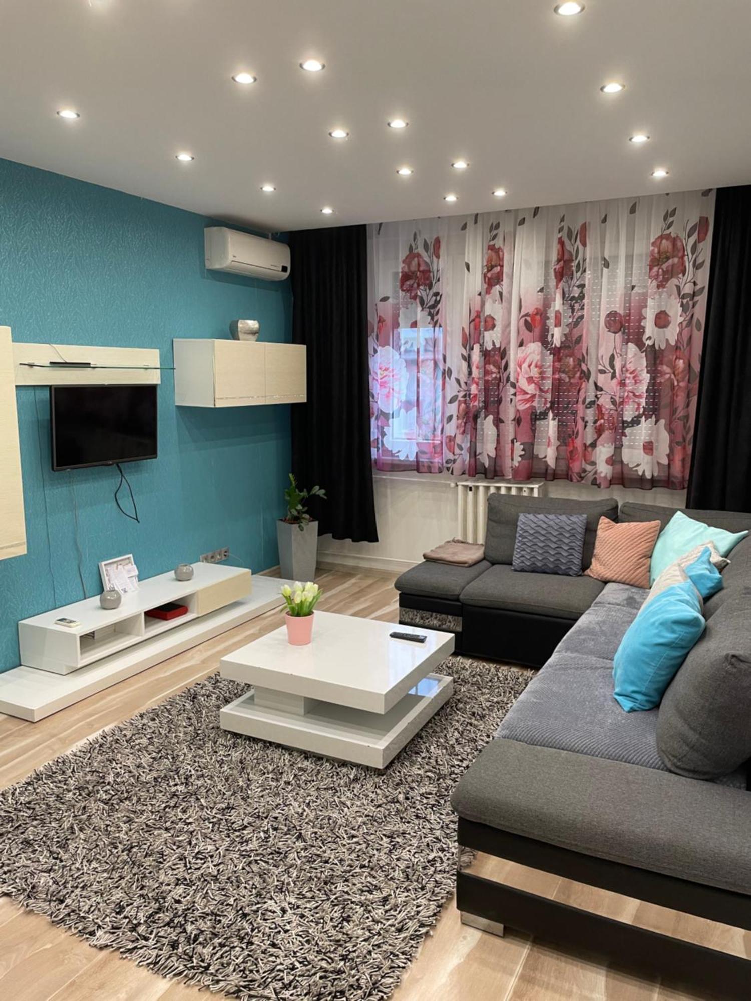 Igenyes Lakas Apartment Сегед Екстериор снимка
