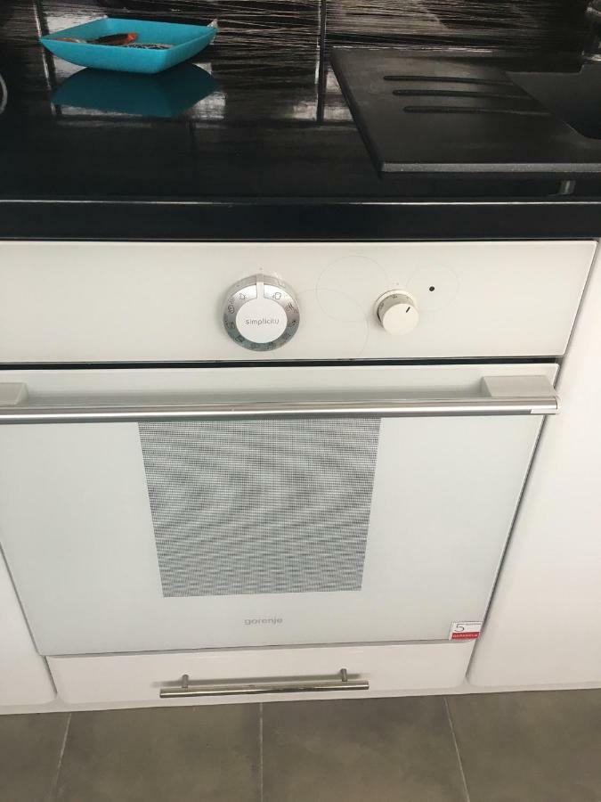 Igenyes Lakas Apartment Сегед Екстериор снимка